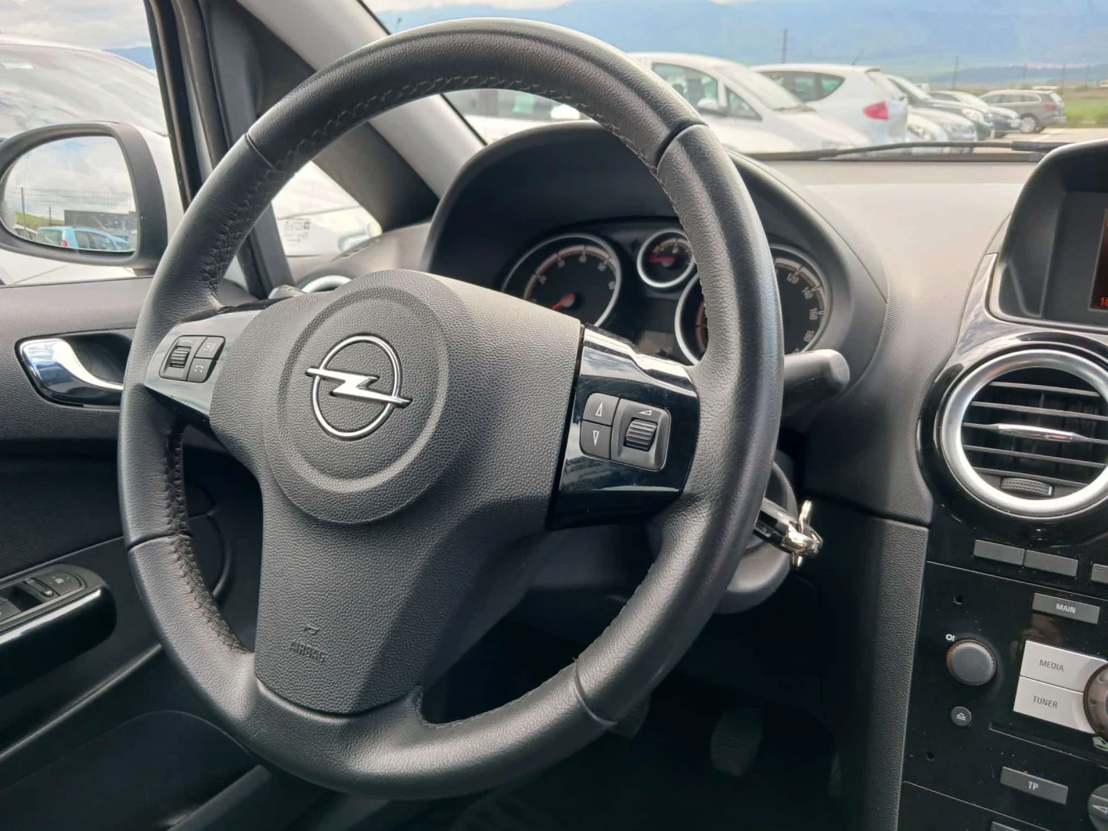 Opel Corsa 1.2 GPL 100 947км - изображение 8