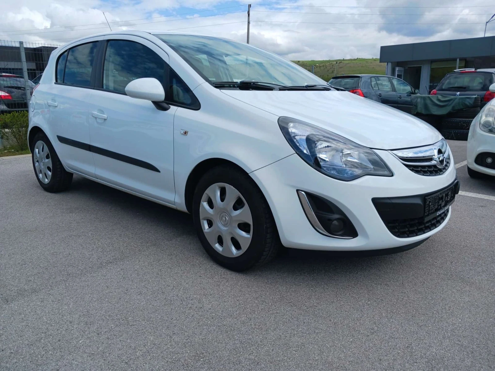 Opel Corsa 1.2 GPL 100 947км - изображение 3