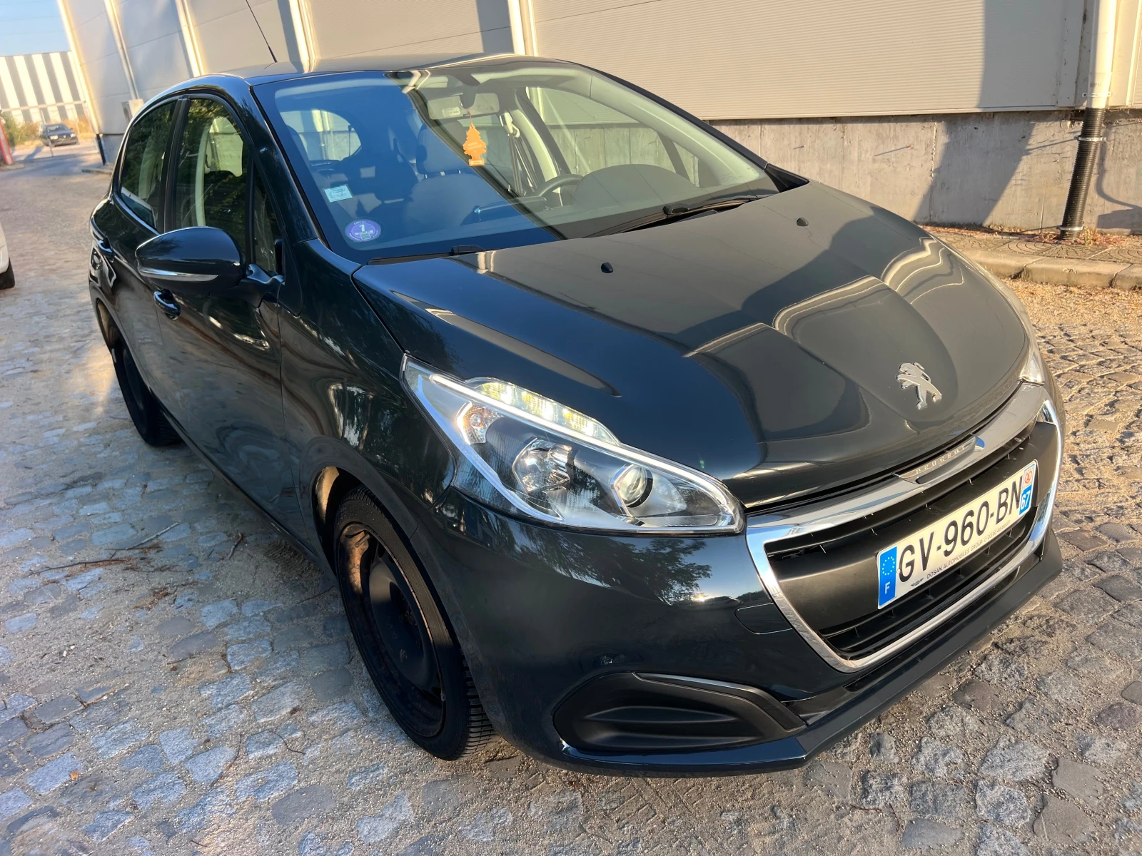 Peugeot 208 1.0 VTI LED* NAVI* CLIMA | Mobile.bg � ����������� 17