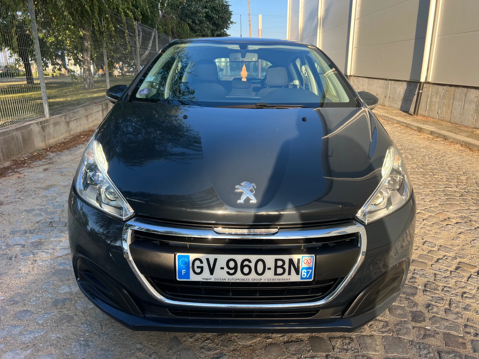 Peugeot 208 1.0 VTI LED* NAVI* CLIMA | Mobile.bg � ����������� 13