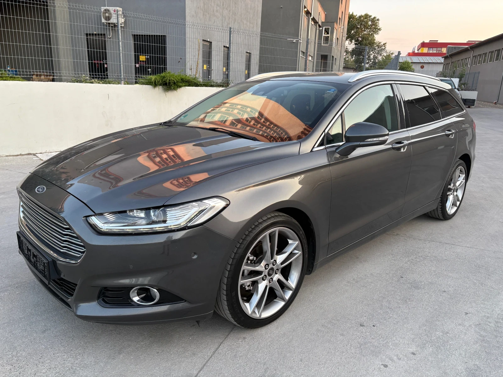 Ford Mondeo 180hp AWD 4x4 Titanium Full Extras Euro6 Automatic - изображение 2