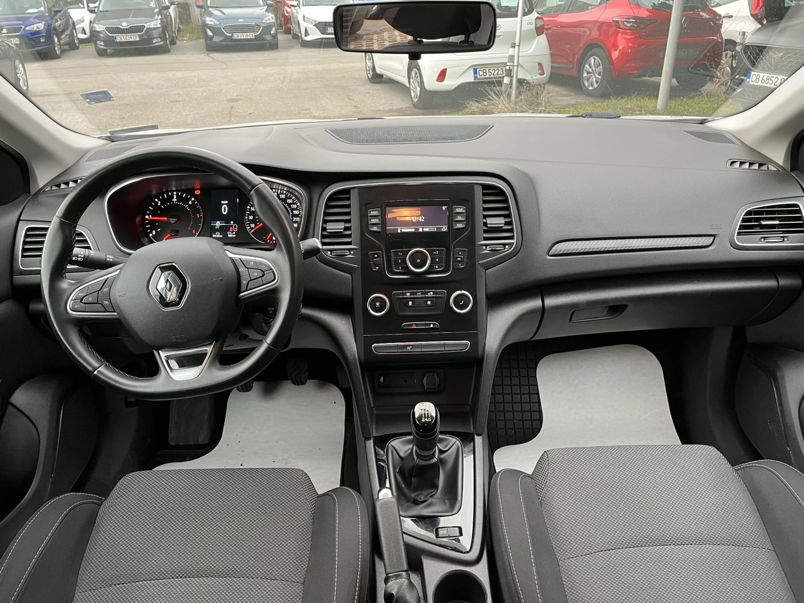 Renault Megane 1.5 dCi 115 . 6M/T | Mobile.bg   8