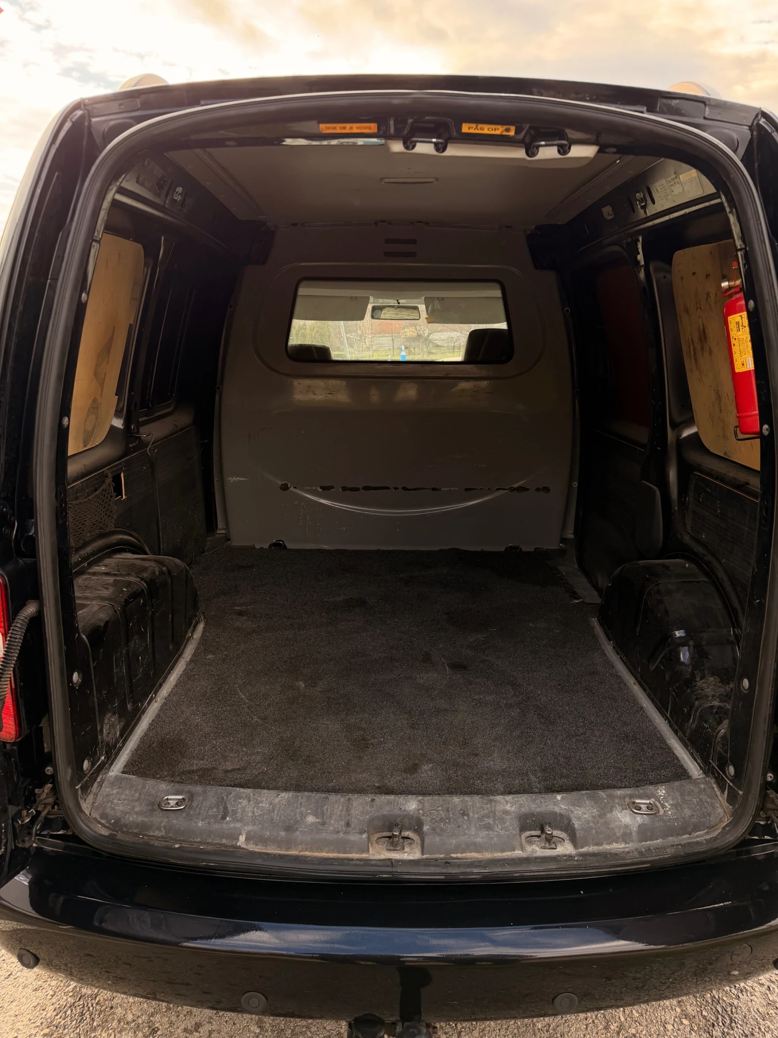 VW Caddy DSG 7 - изображение 10