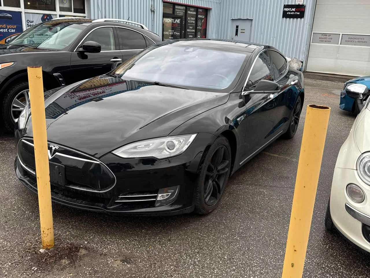 Tesla Model S * kWh Battery * PANO* KEYLESS* 