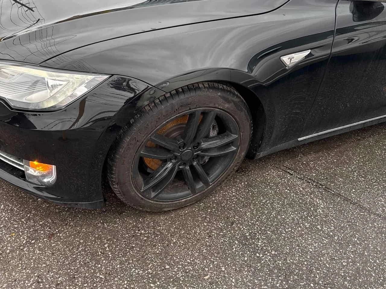 Tesla Model S * kWh Battery * PANO* KEYLESS*  - изображение 7