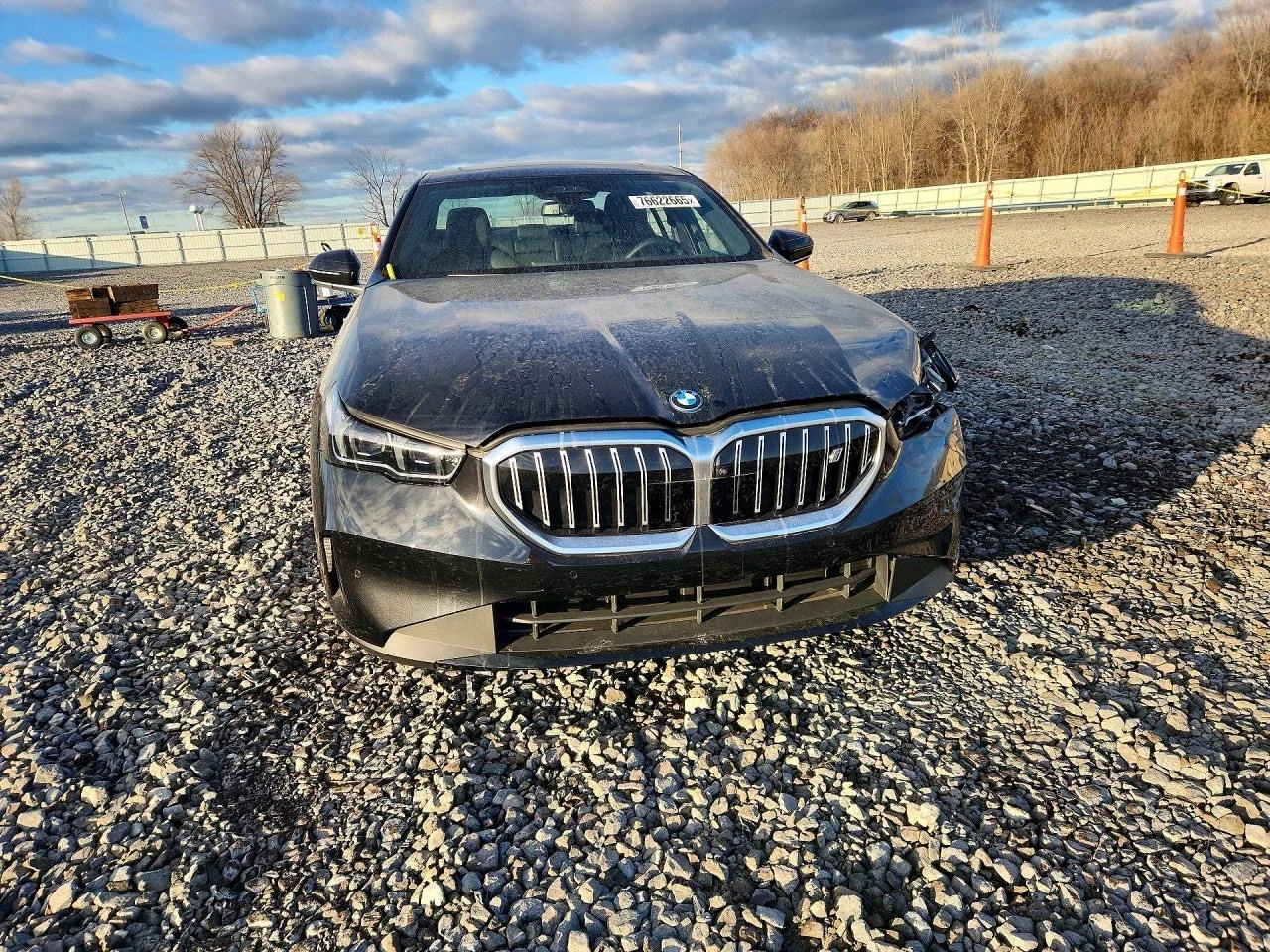 BMW i5 EDRIVE 40, снимка 2 - Автомобили и джипове - 53983787