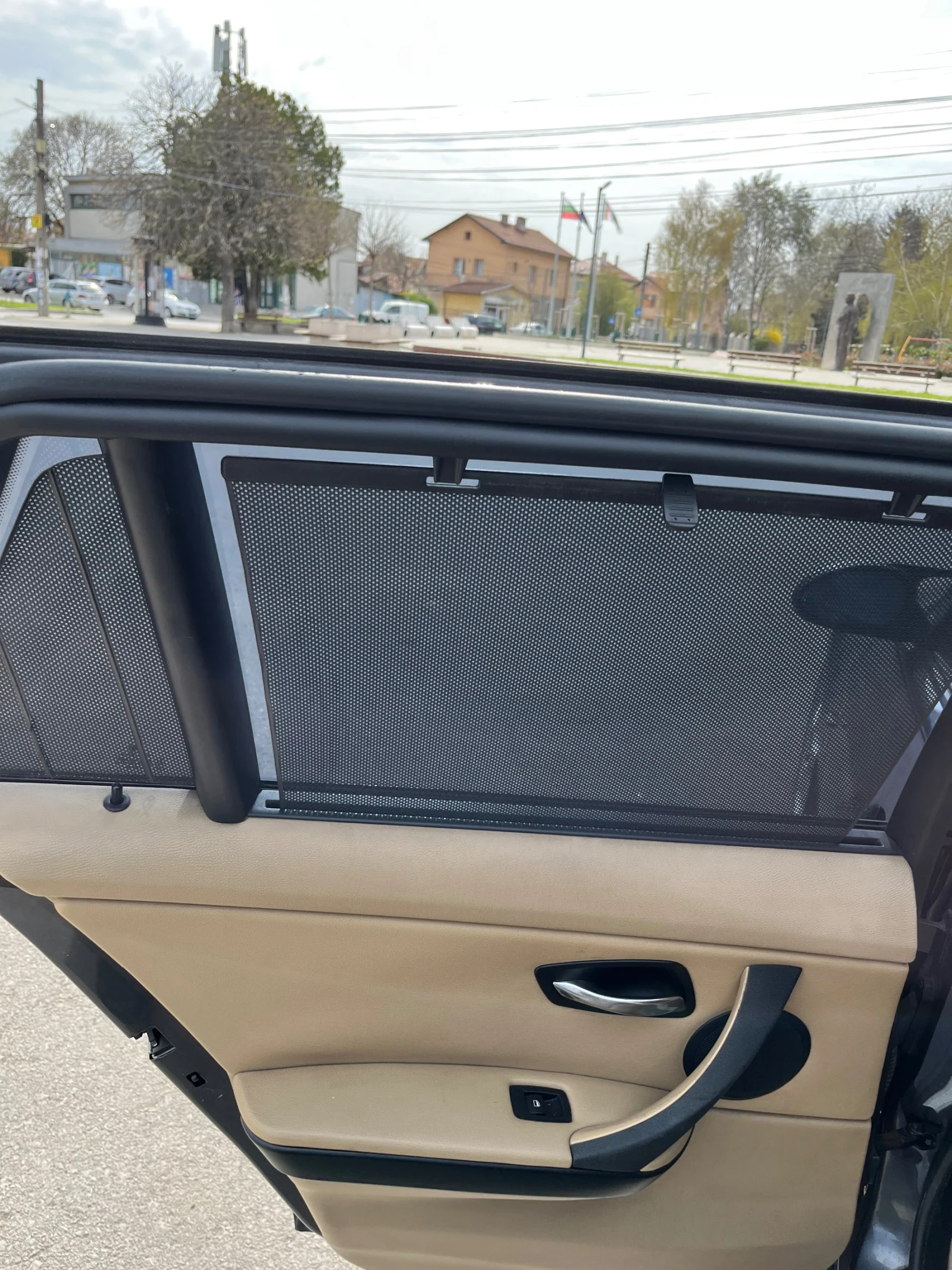 BMW 320, снимка 6 - Автомобили и джипове - 54448795