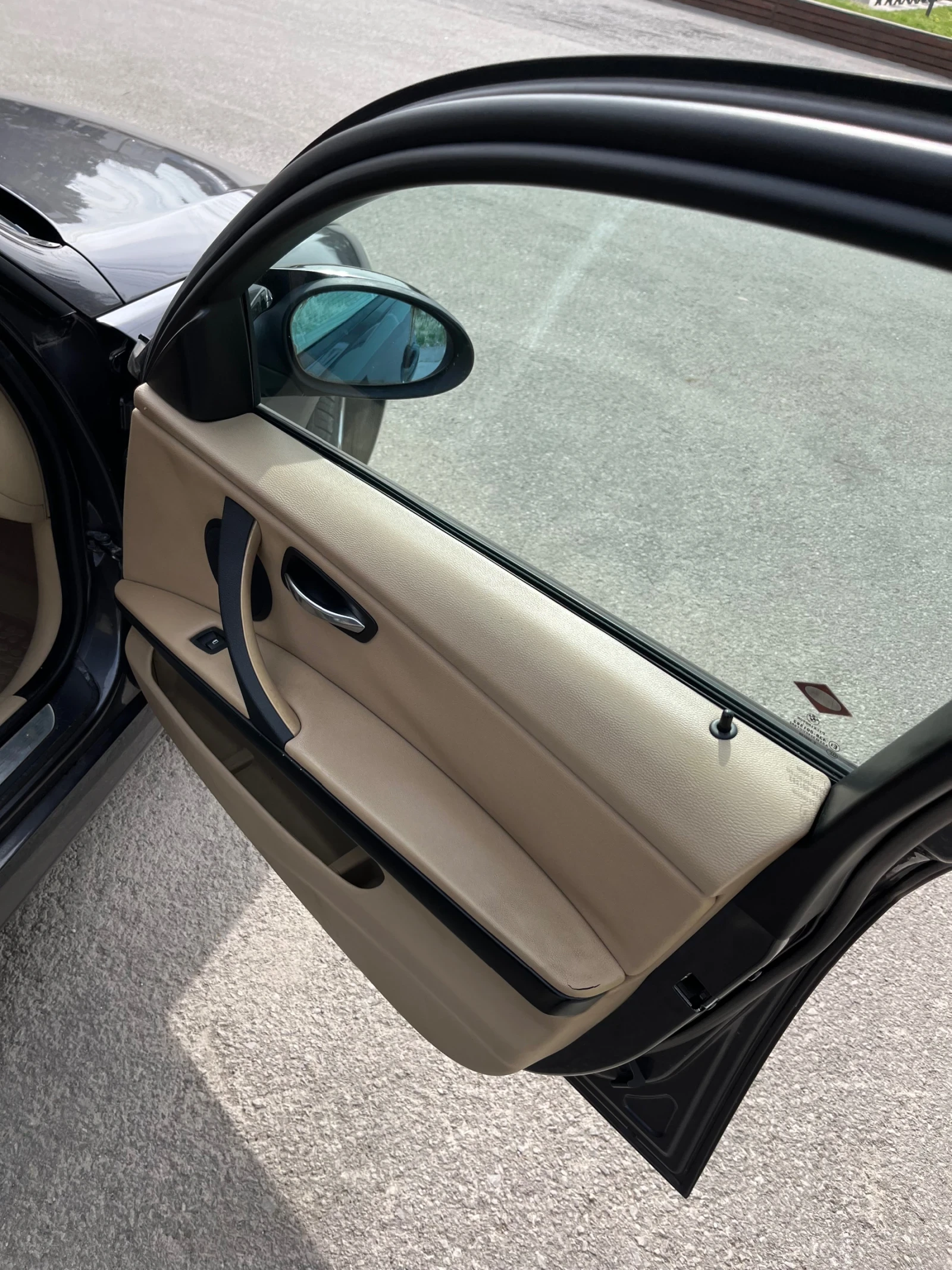 BMW 320, снимка 13 - Автомобили и джипове - 54448795