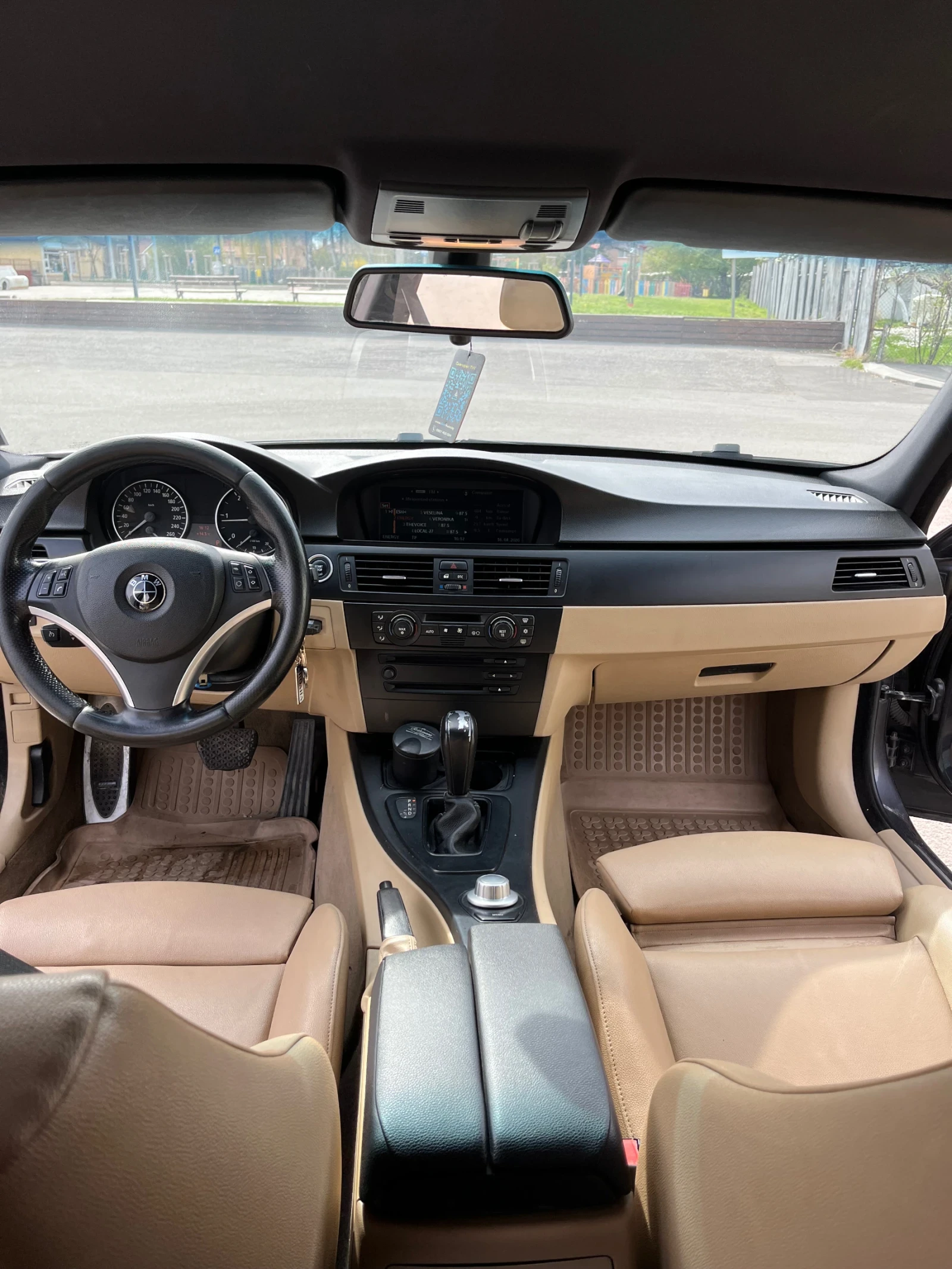 BMW 320, снимка 10 - Автомобили и джипове - 54448795