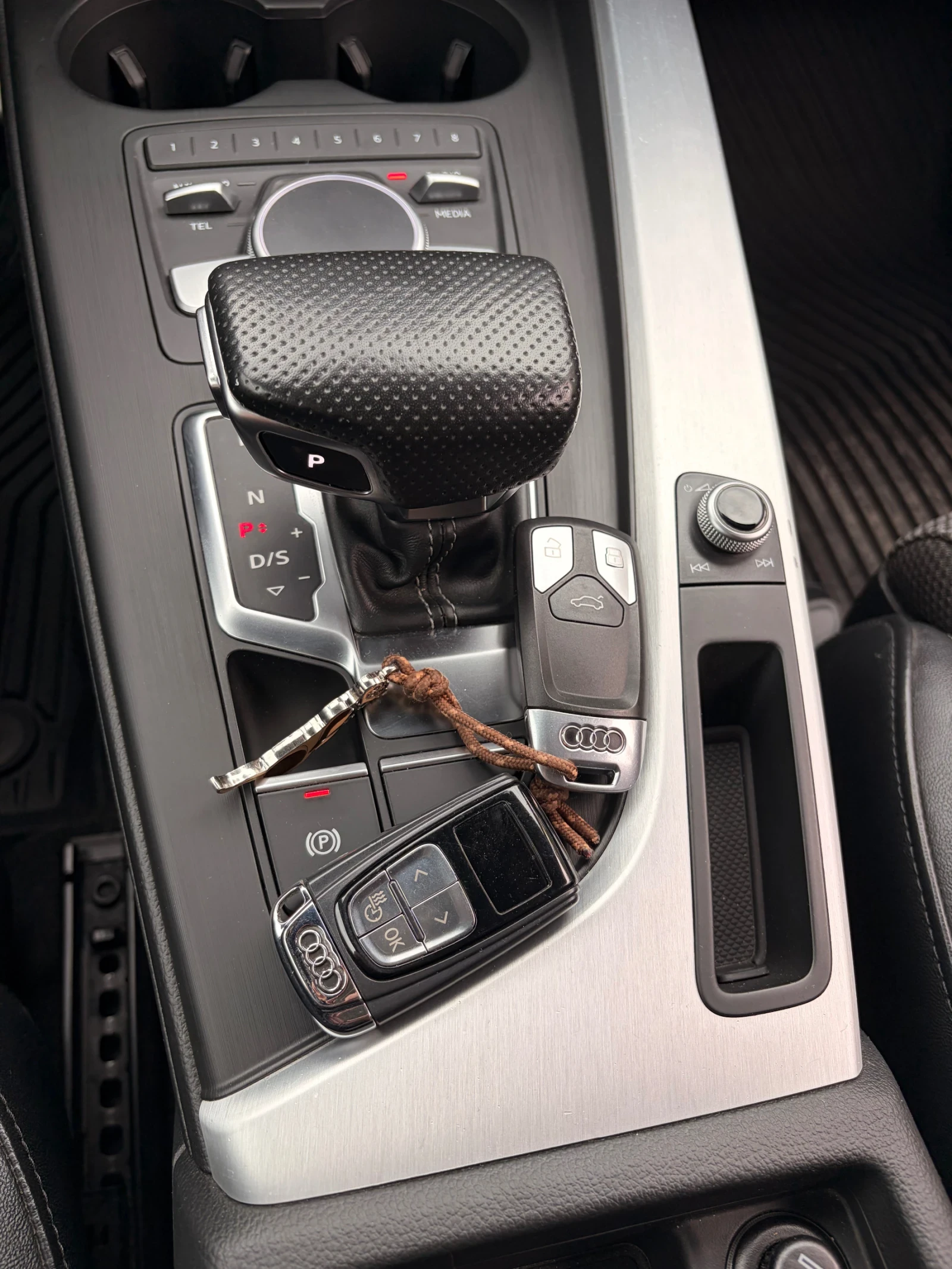 Audi A4, снимка 10 - Автомобили и джипове - 54524085