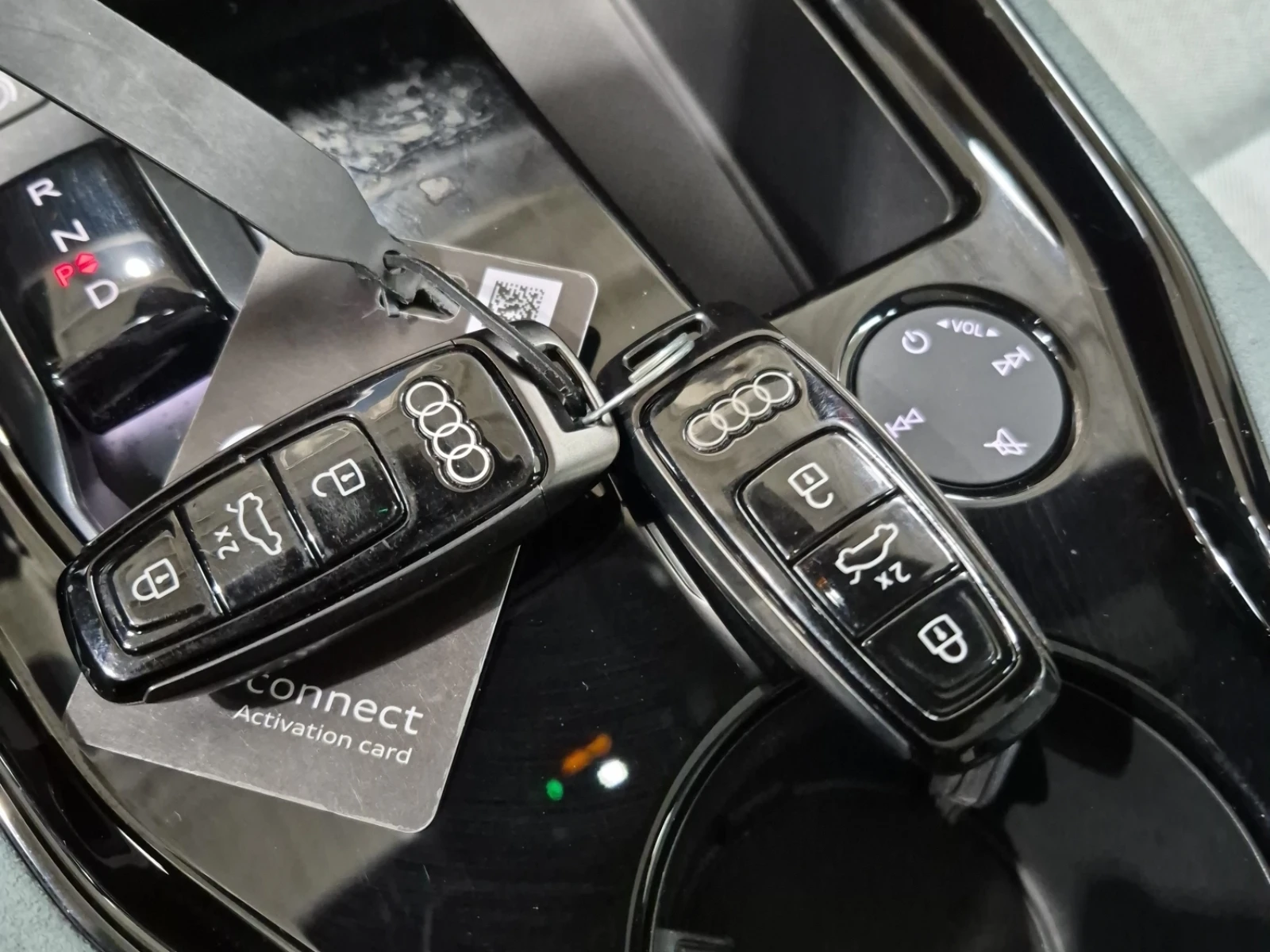 Audi E-Tron GT PREMIUM PLUS, снимка 15 - Автомобили и джипове - 54643309