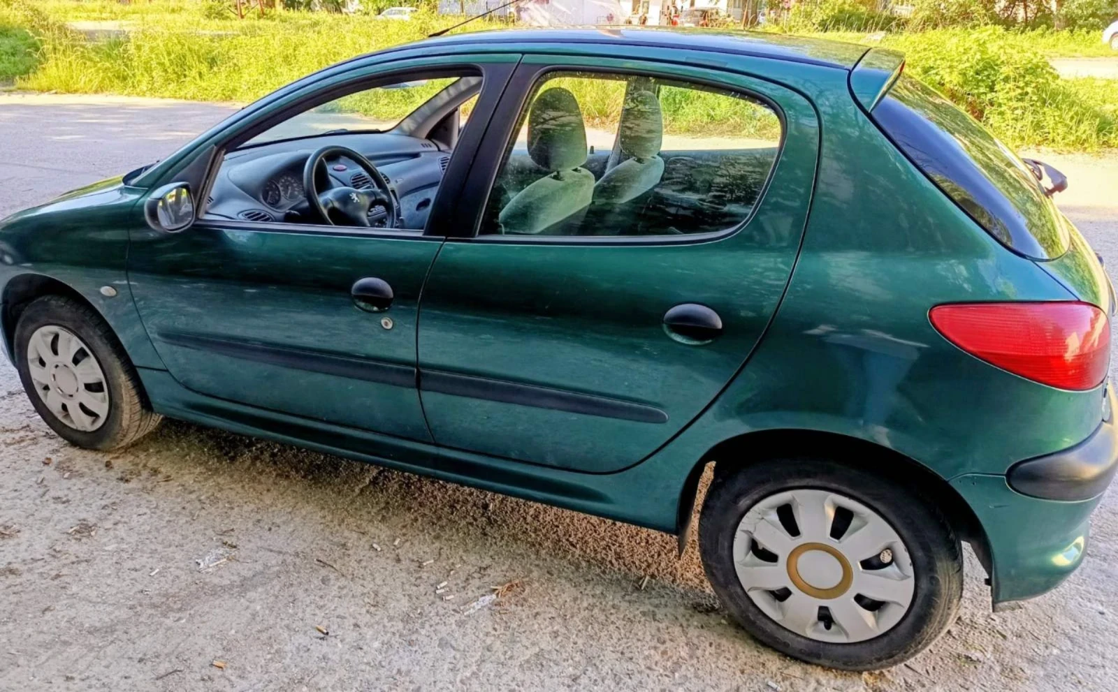 Peugeot 206 Газ-бензин, снимка 6 - Автомобили и джипове - 54682311