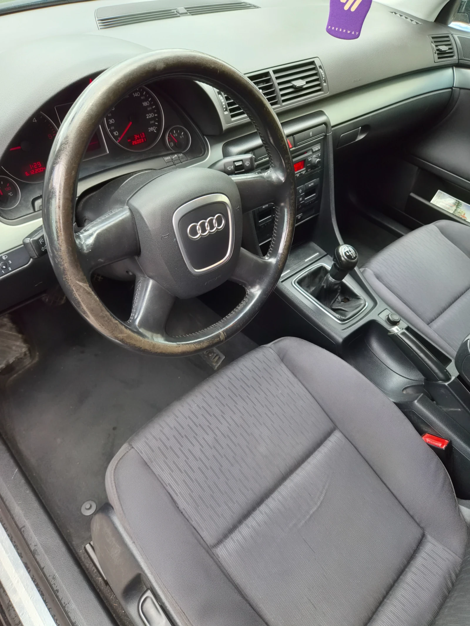Audi A4 2000TDI, снимка 6 - Автомобили и джипове - 54797345