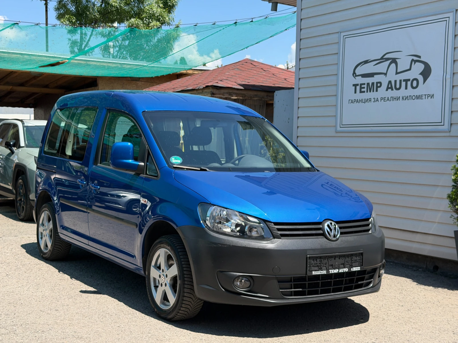 VW Caddy 2.0i EcoFuel (фабричен метан)ПЪЛНА ИСТОРИЯ В VW, снимка 3 - Автомобили и джипове - 54869312
