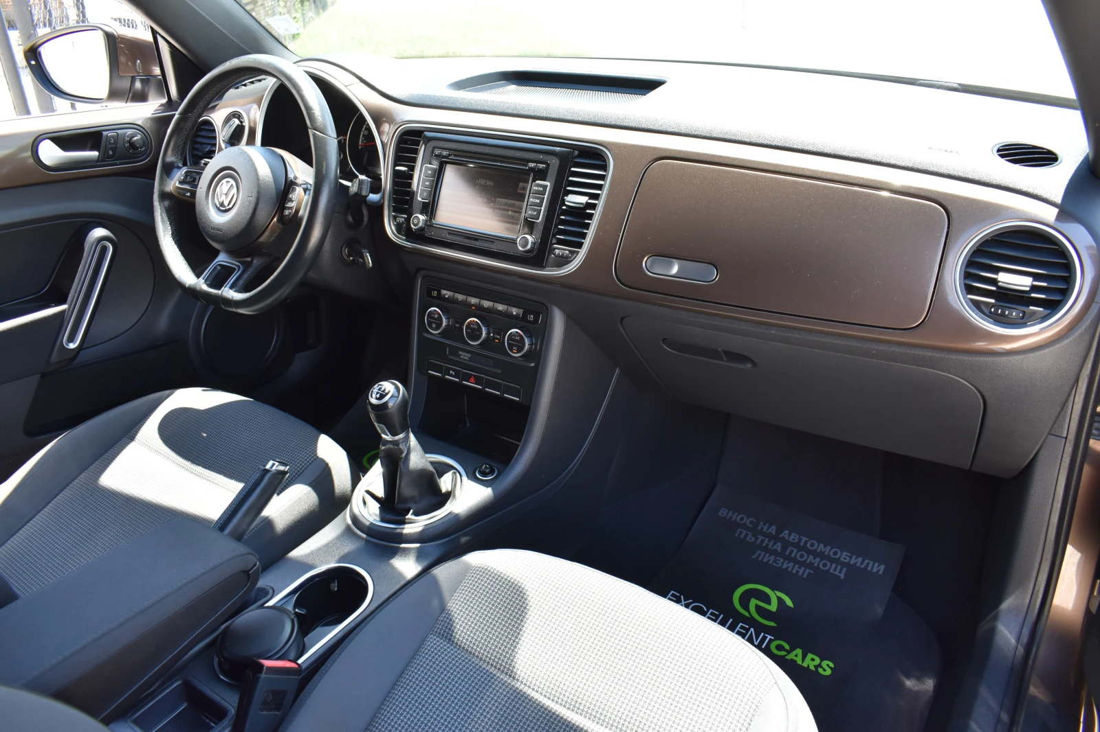 VW Beetle 1.6TDI* XENON* �����* FULL-LED | Mobile.bg � ����������� 15