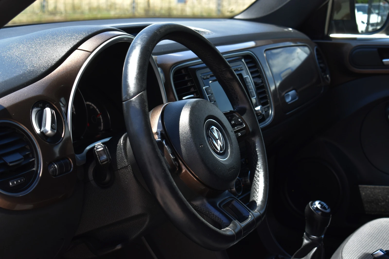 VW Beetle 1.6TDI* XENON* �����* FULL-LED | Mobile.bg � ����������� 10