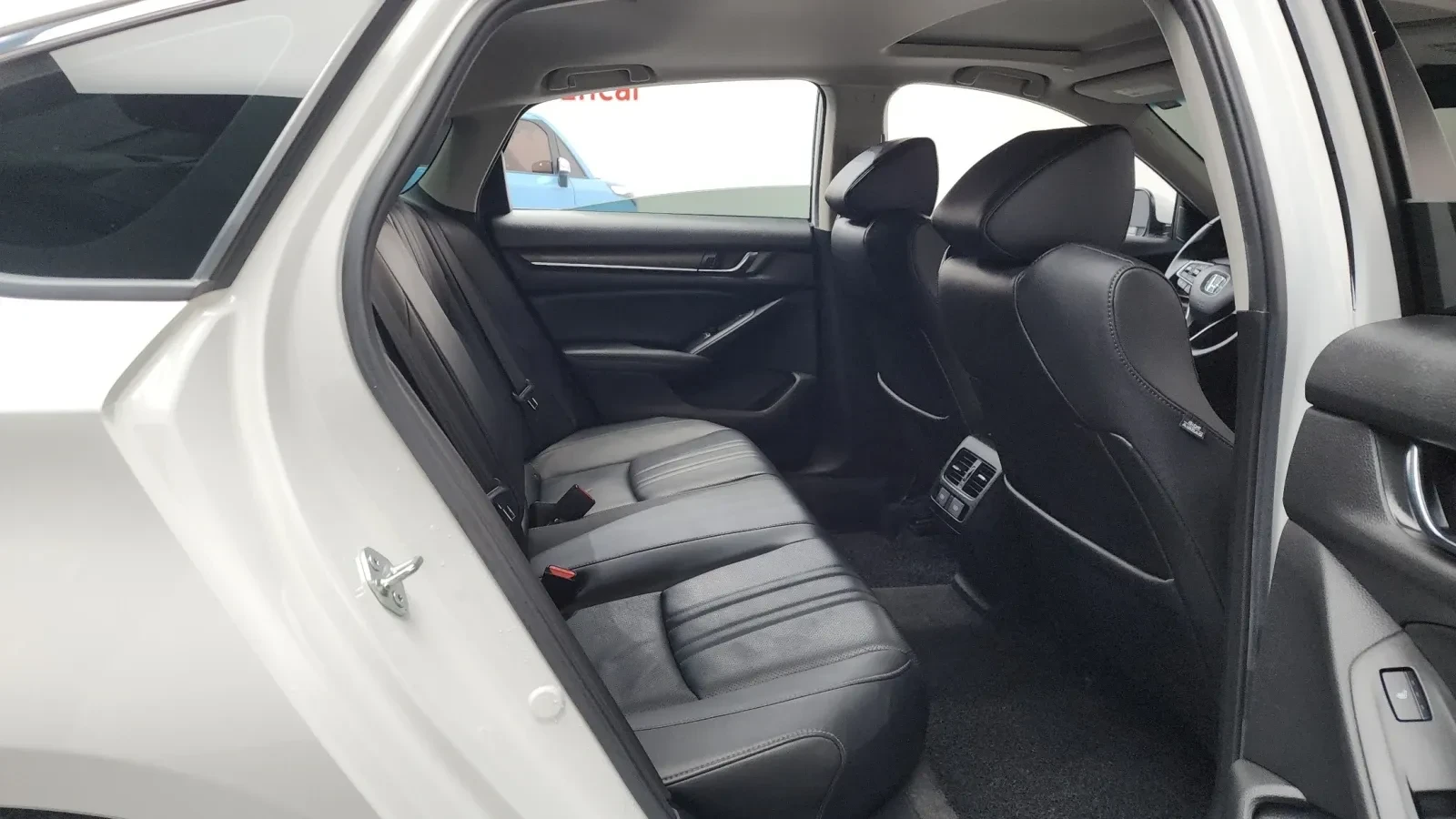 Honda Accord * 1.5 Turbo* ���. 3������ �.� | Mobile.bg � ����������� 5