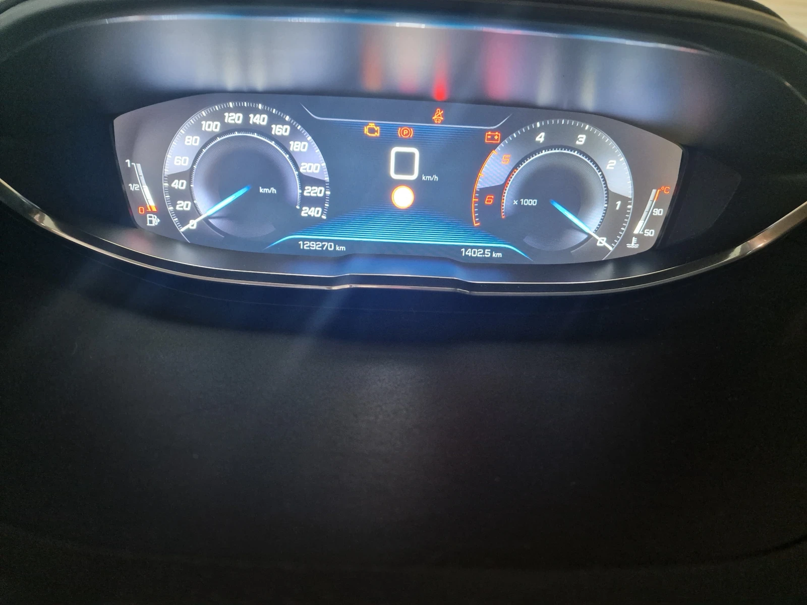 Peugeot 3008, снимка 6 - Автомобили и джипове - 55698435