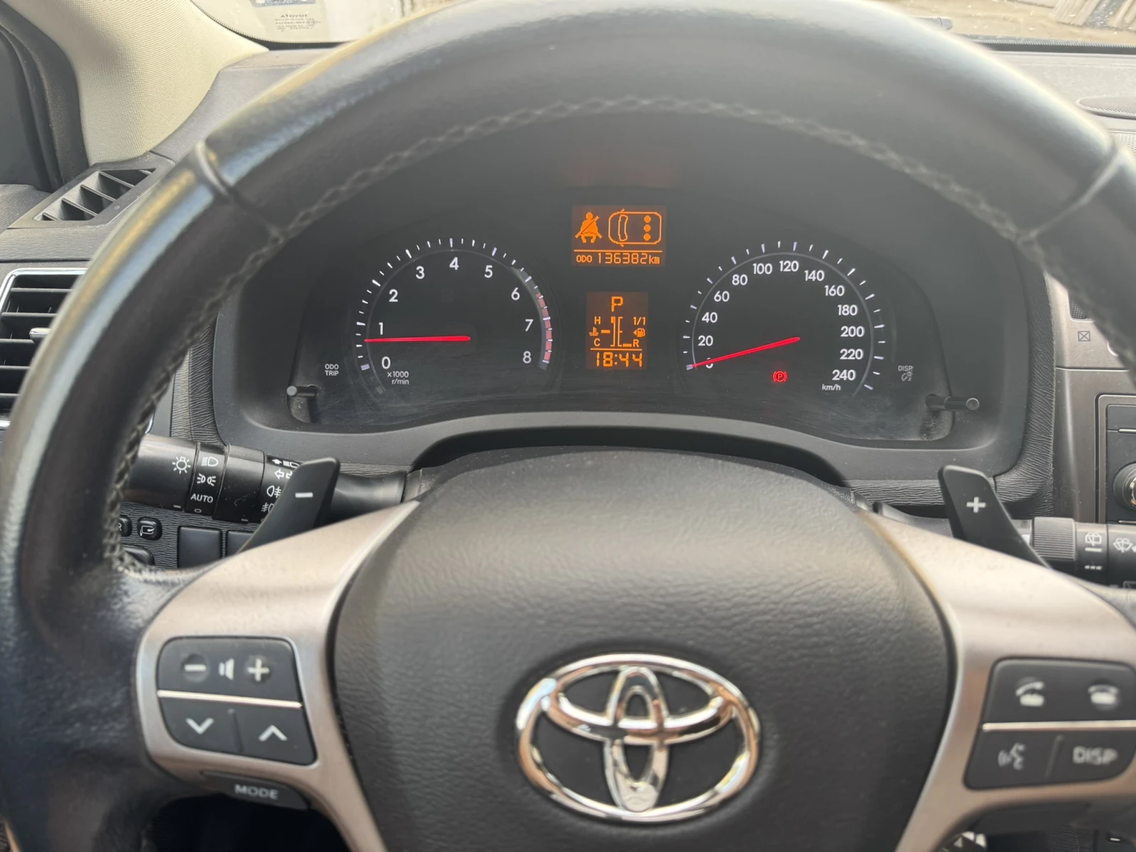 Toyota Avensis 2.0 Valvematic (152 Hp) Multidrive S, снимка 16 - Автомобили и джипове - 55896256