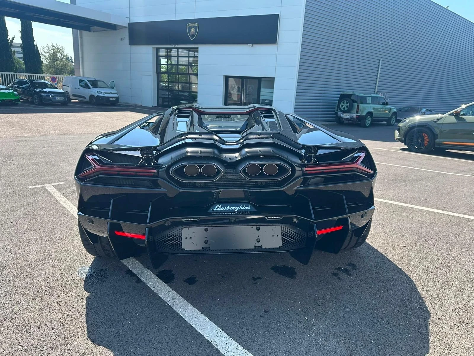Lamborghini Revuelto, снимка 6 - Автомобили и джипове - 55922329