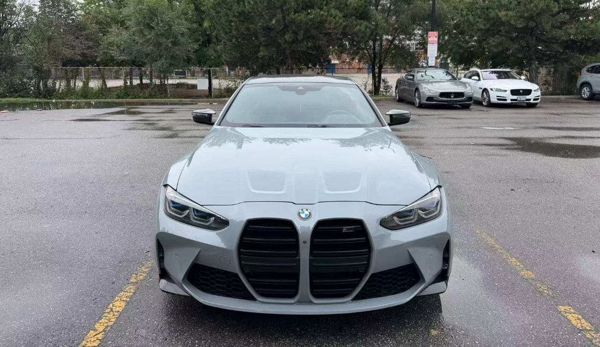 BMW M4 Competition* xDrive* Carbon* Bucket* 360VIEW* LASE, снимка 8 - Автомобили и джипове - 55933247