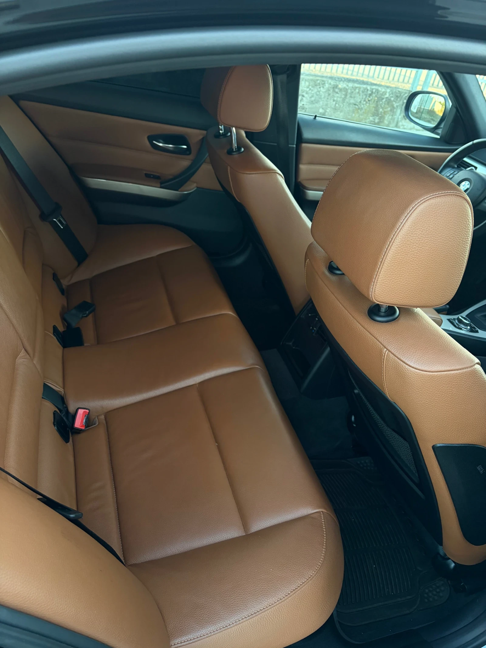 BMW 335, снимка 6 - Автомобили и джипове - 56247322