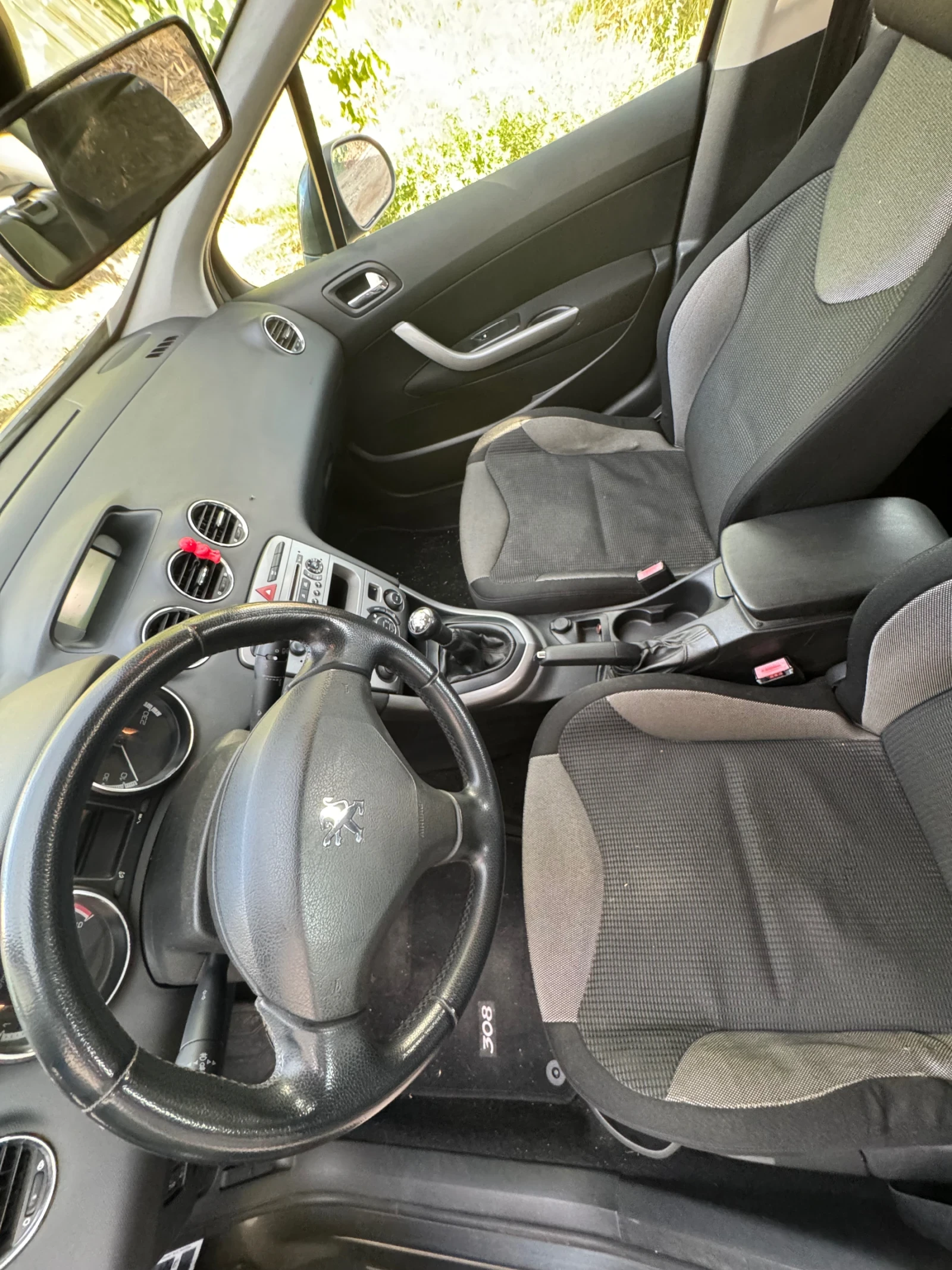 Peugeot 308 1.6 HDI 92к.с, снимка 7 - Автомобили и джипове - 56247934