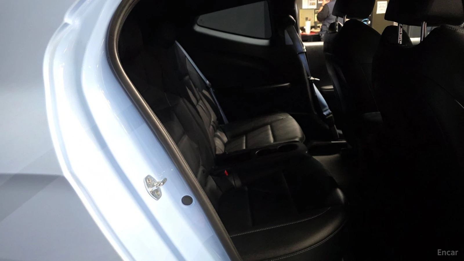 Hyundai Veloster  N PERF PACK | 19"| eLSD| ACTIVE EXHAUST, снимка 13 - Автомобили и джипове - 56342856