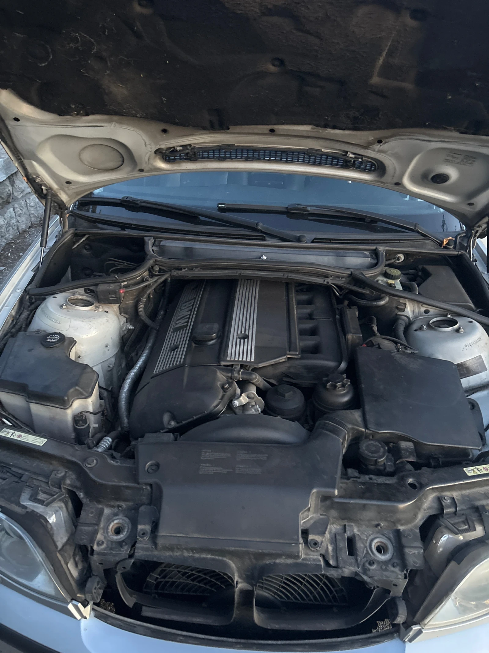BMW 330, снимка 9 - Автомобили и джипове - 56415781