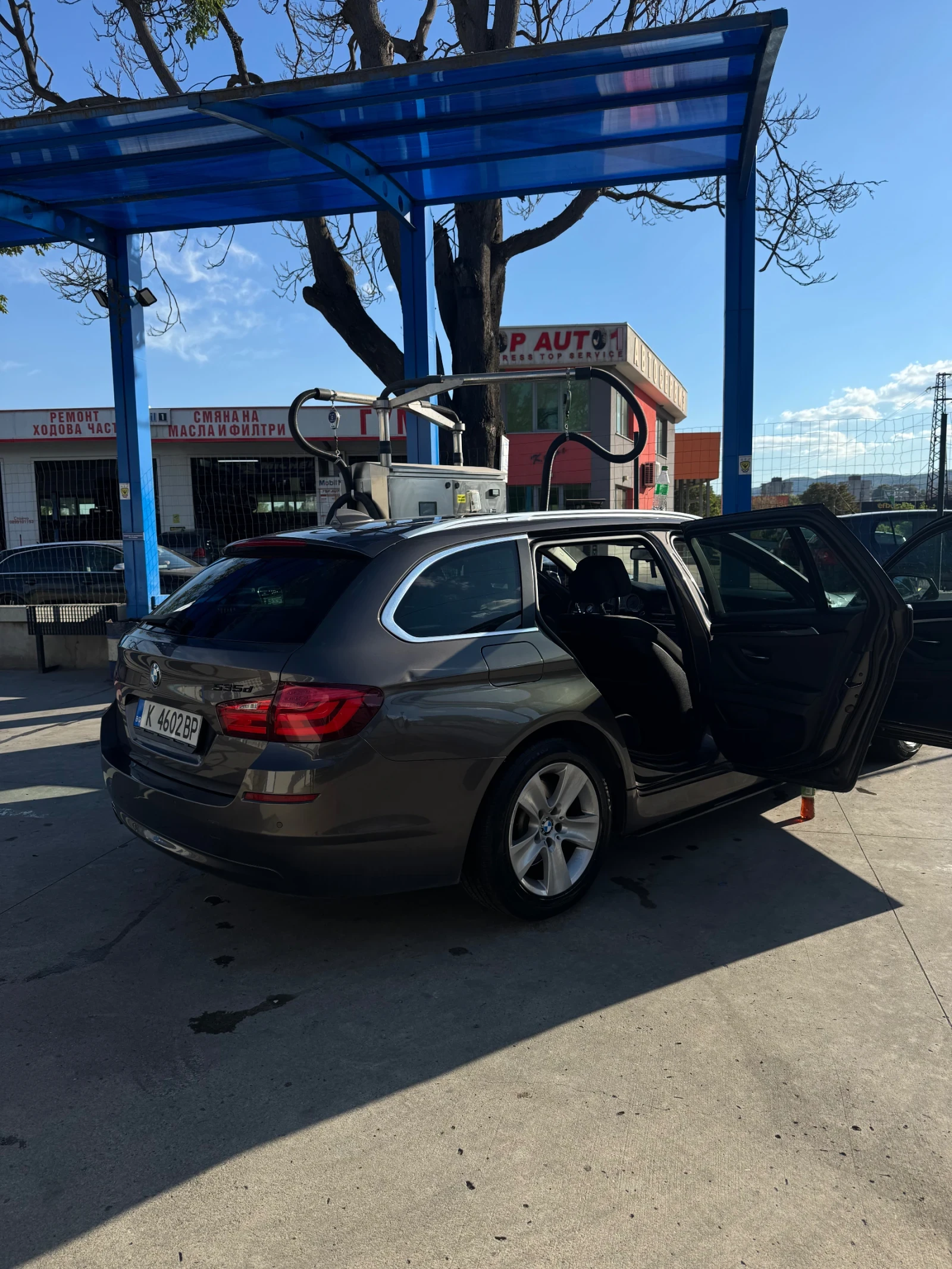 BMW 520 F11, снимка 3 - Автомобили и джипове - 56433936