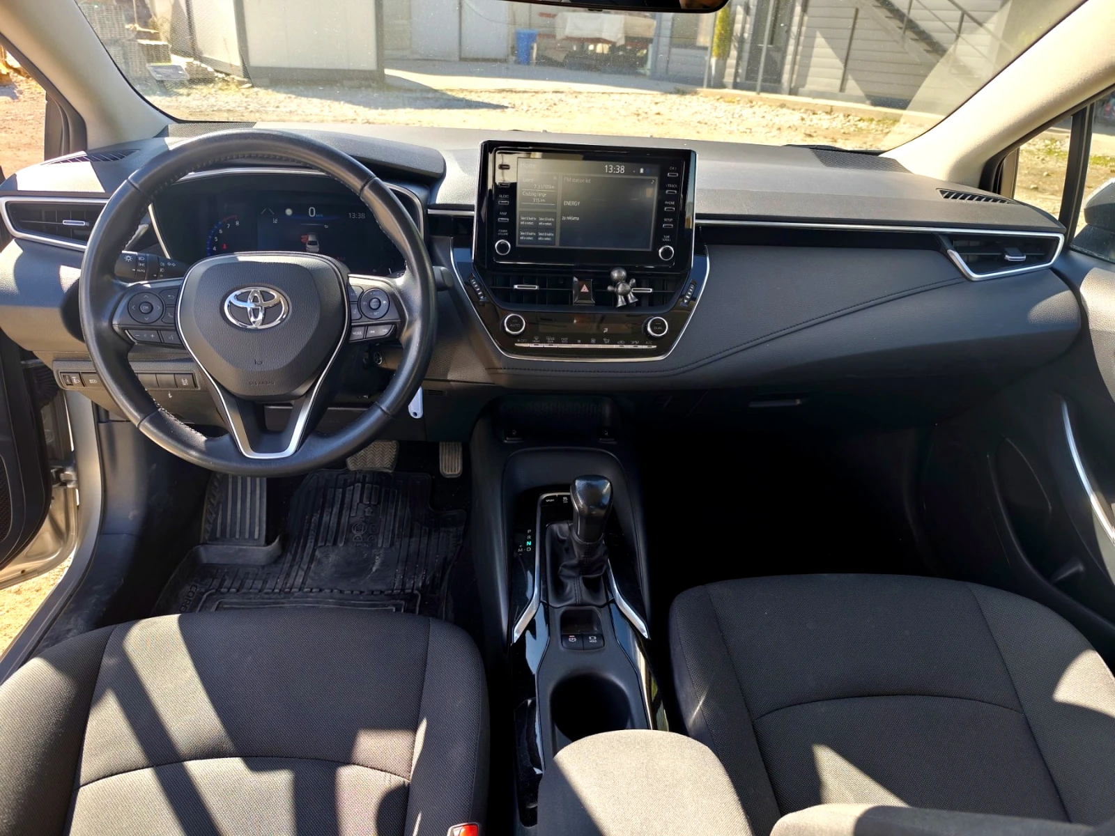 Toyota Corolla, снимка 9 - Автомобили и джипове - 56543358