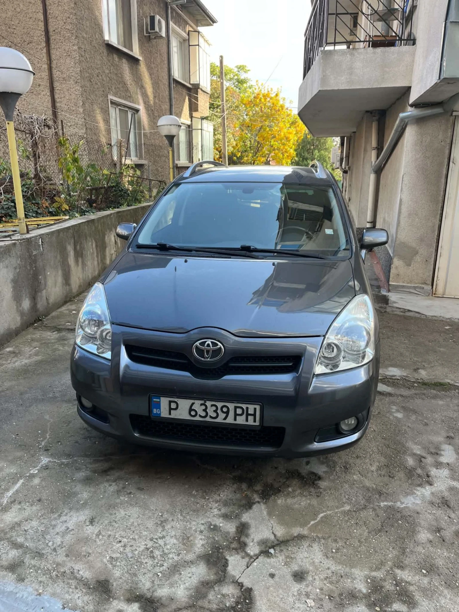 Toyota Corolla verso