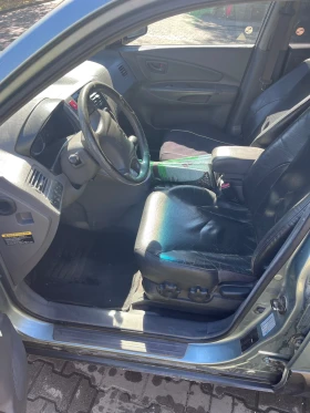 Hyundai Tucson 2.0, снимка 3