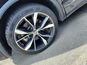 VW Tiguan  | HIGHLINE R LINE | ОБДУХВАНЕ | CARFAX - 28000 € / 54763.24 лв. - 70037585 6