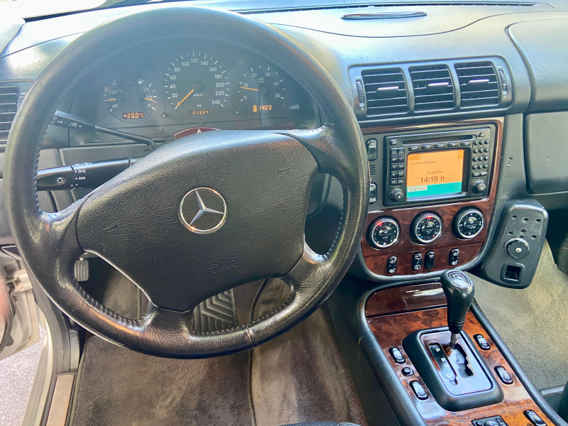 Mercedes-Benz ML 270, снимка 15 - Автомобили и джипове - 45687383
