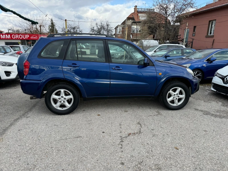 Toyota Rav4 2.0D4D, снимка 14 - Автомобили и джипове - 48079366