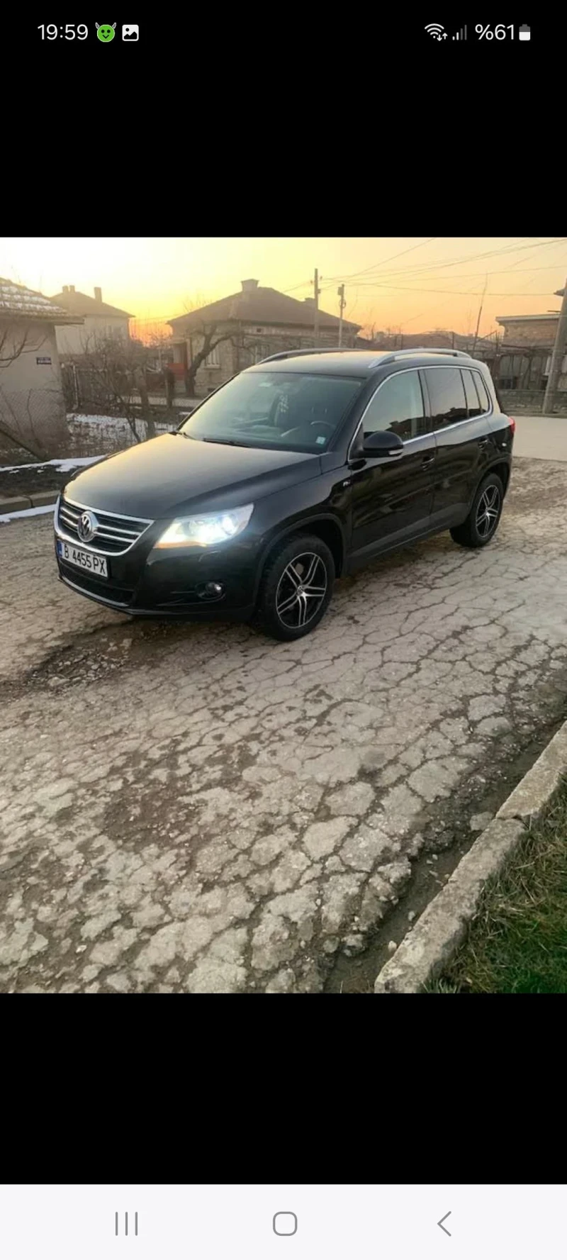 VW Tiguan 2.0 tdi, снимка 2 - Автомобили и джипове - 48227690