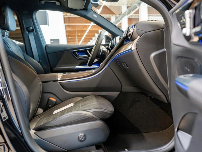 Mercedes-Benz GLC 220d/ AMG/ 4-MATIC/ LED PERFORMANCE/ 360/ MEMORY/, снимка 14 - Автомобили и джипове - 51297374