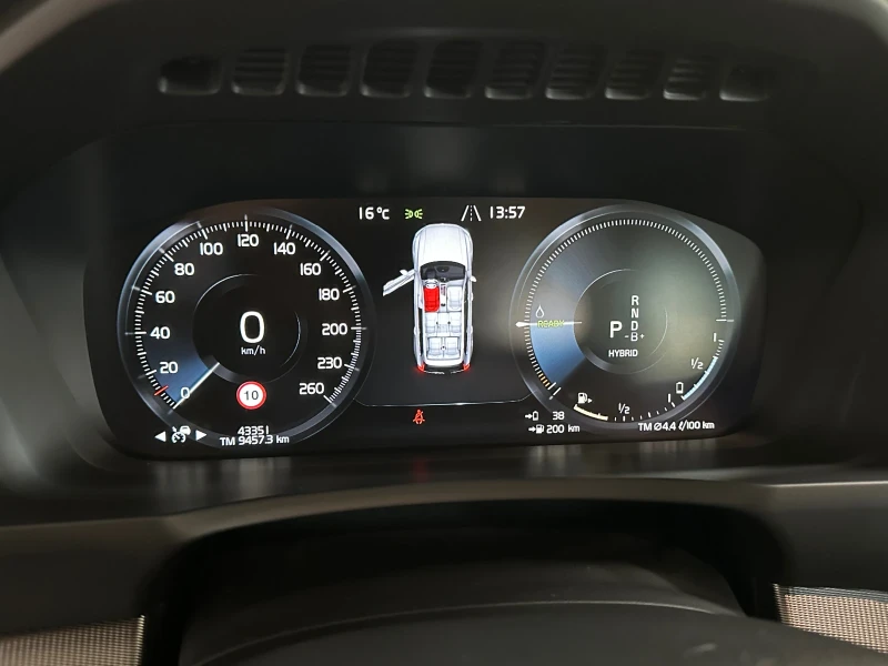 Volvo Xc90, снимка 10 - Автомобили и джипове - 52084720