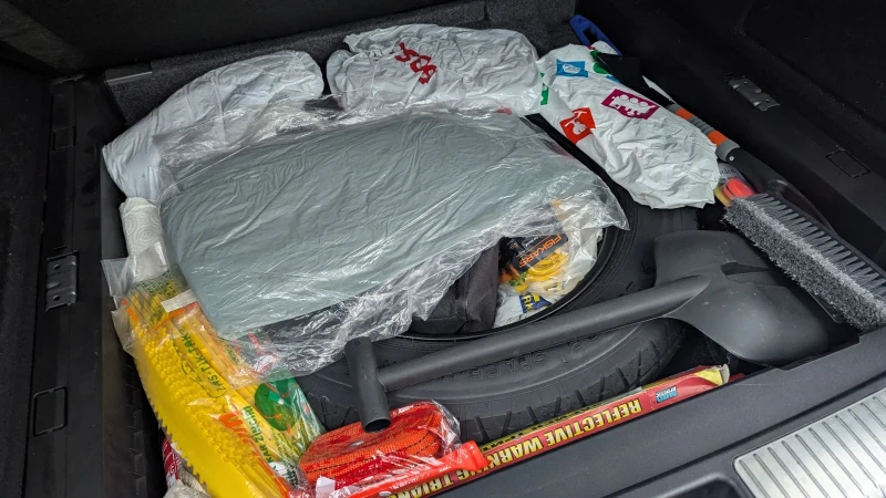 Mercedes-Benz ML 350 4MATIC CDI, снимка 15 - Автомобили и джипове - 53067495