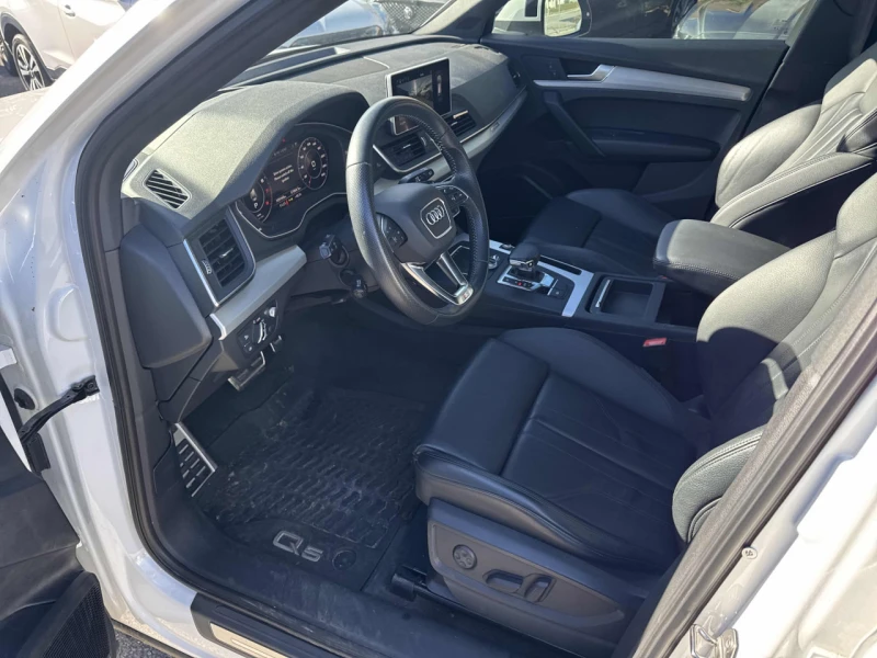 Audi Q5 3xSline* Distr* HUD* B&Olufsen* Virtual* Подгрев* , снимка 6 - Автомобили и джипове - 52317624