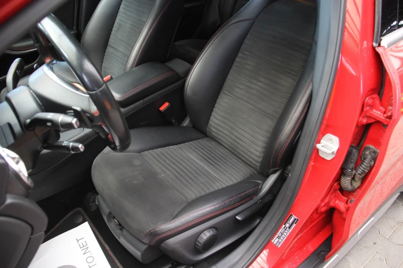 Mercedes-Benz GLA 220 AMG/F1/Подгрев/Sport/, снимка 9 - Автомобили и джипове - 52739925