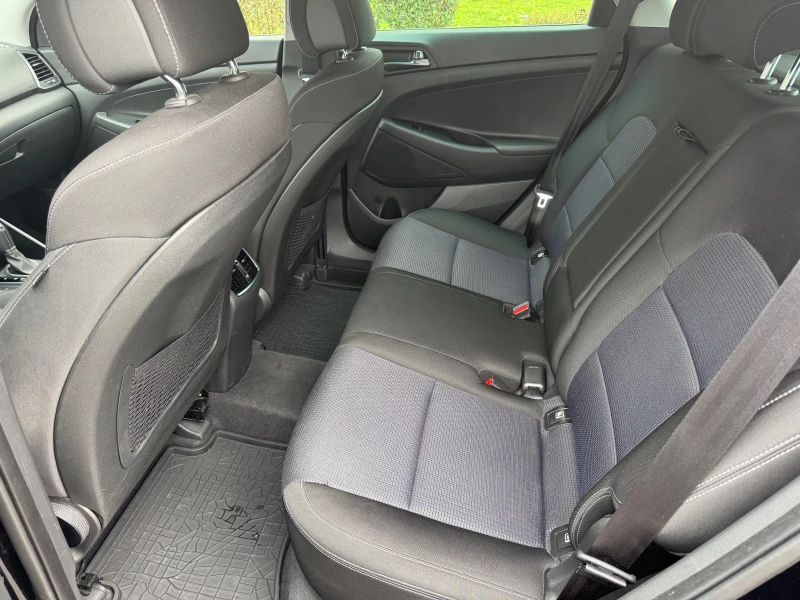 Hyundai Tucson, снимка 13 - Автомобили и джипове - 53502329