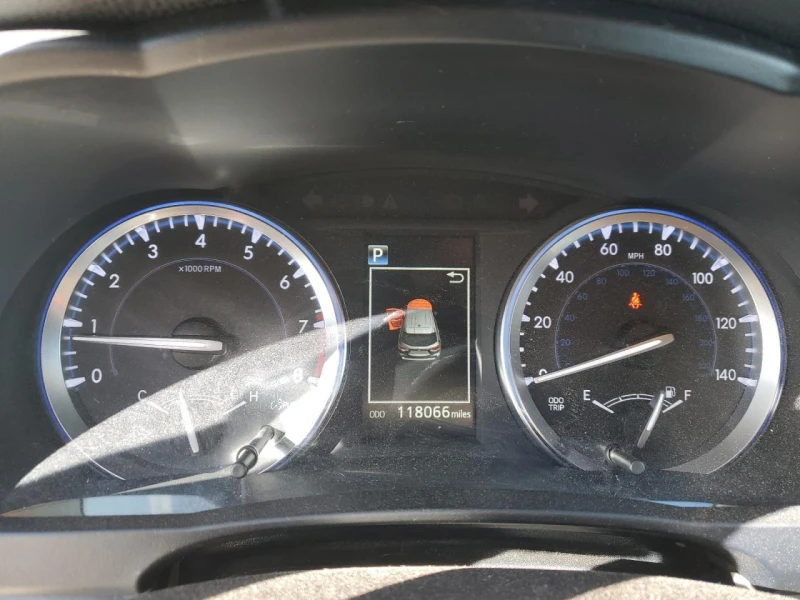Toyota Highlander 3.5l Limited, снимка 9 - Автомобили и джипове - 53527451