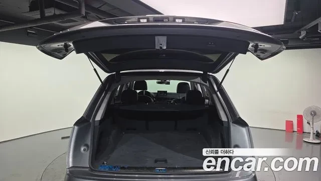 Audi Q7 PREMIUM PLUS / ДИГ.ТАБЛО / ПАНОРАМА / ПОДГРЕВИ , снимка 16 - Автомобили и джипове - 54009131