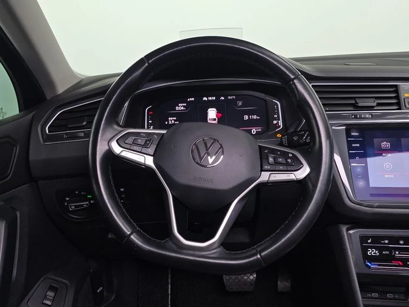 VW Tiguan 2.0 TDI 4Motion Prestige| 140к.с., снимка 13 - Автомобили и джипове - 56309813