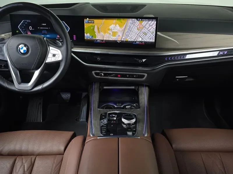 BMW X7 40d xDrive/ 360/ AMBIENT/ PANO/ HARMAN/ 7����� | Mobile.bg � ����������� 7