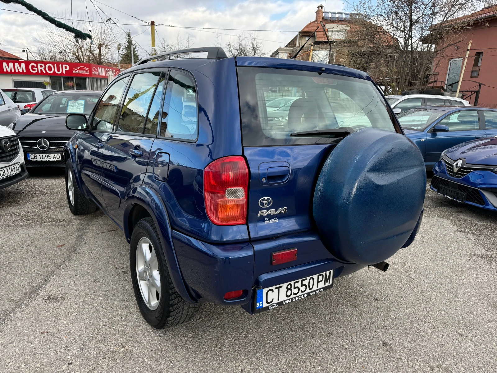 Toyota Rav4 2.0D4D - изображение 3