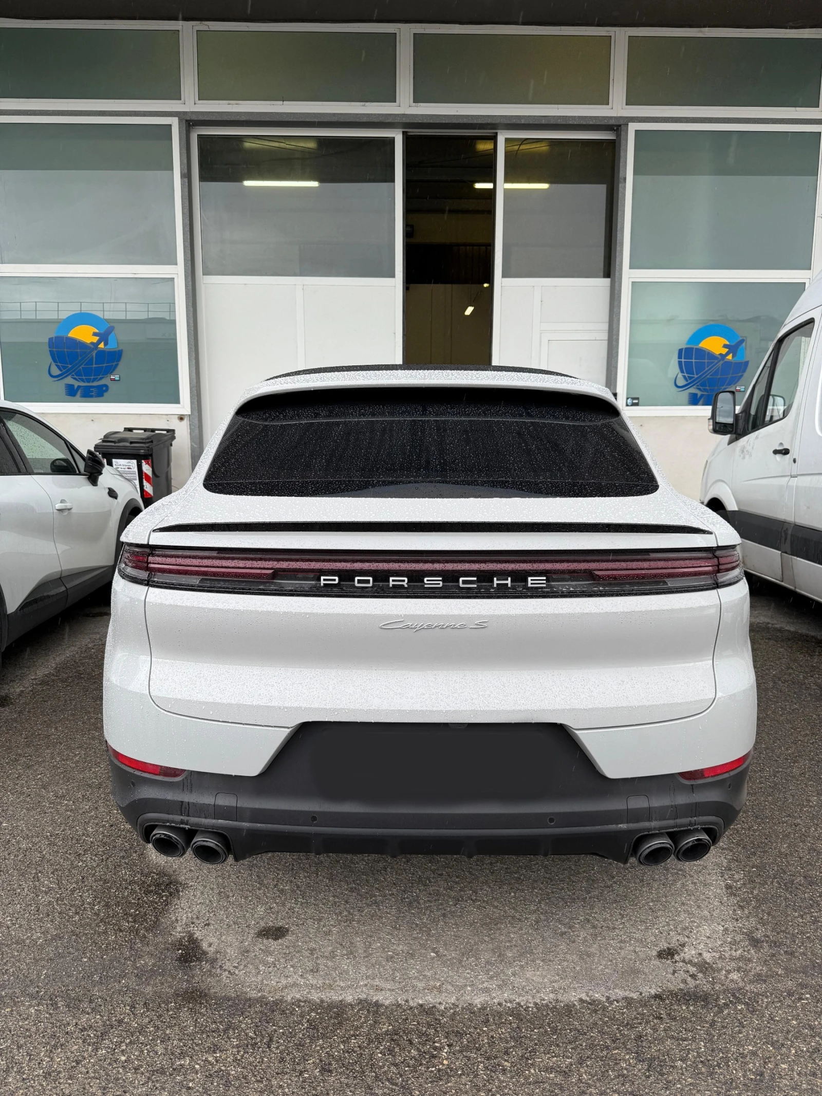 Porsche Cayenne S Coupe  - изображение 4