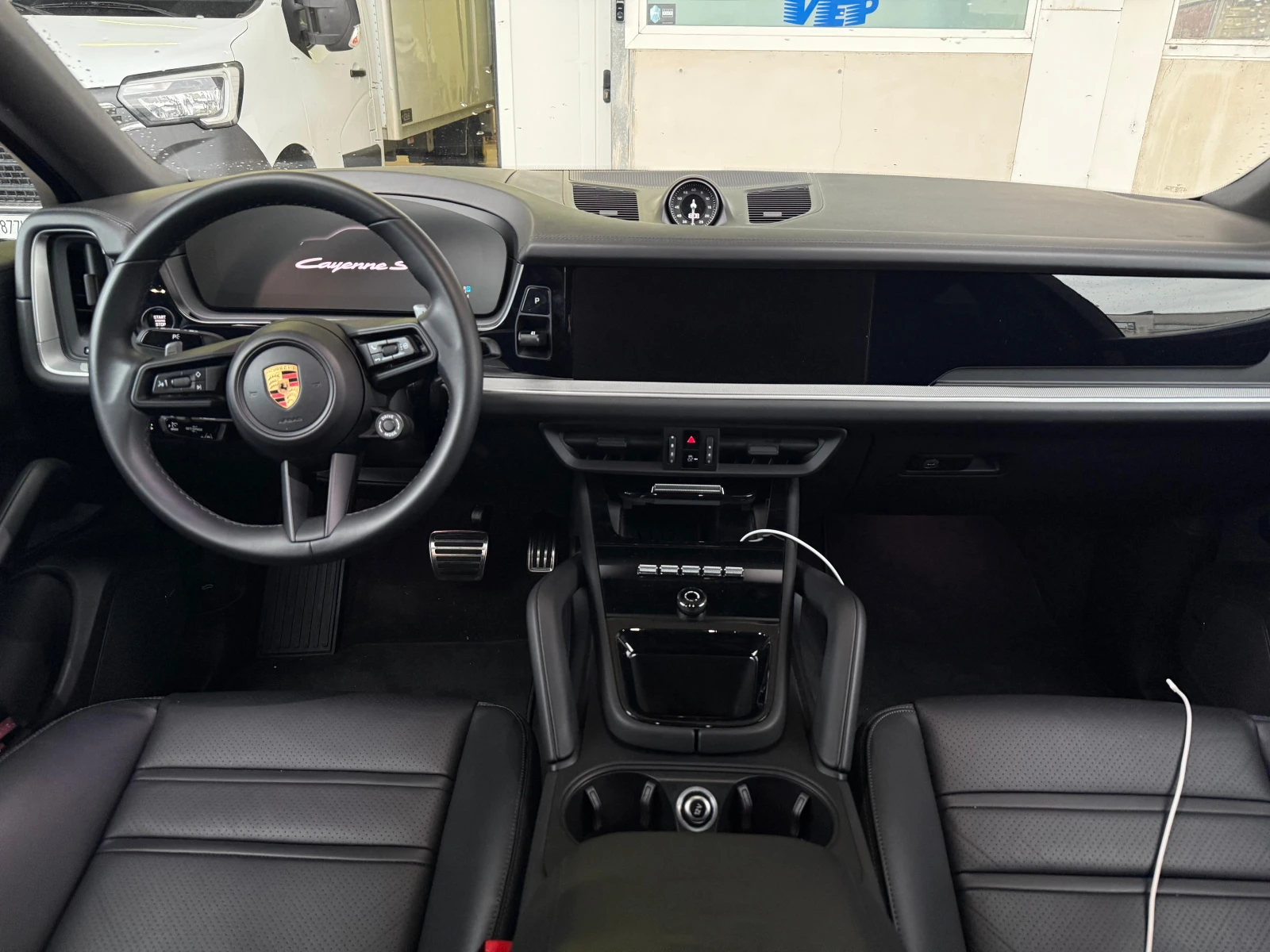 Porsche Cayenne S Coupe  - изображение 6